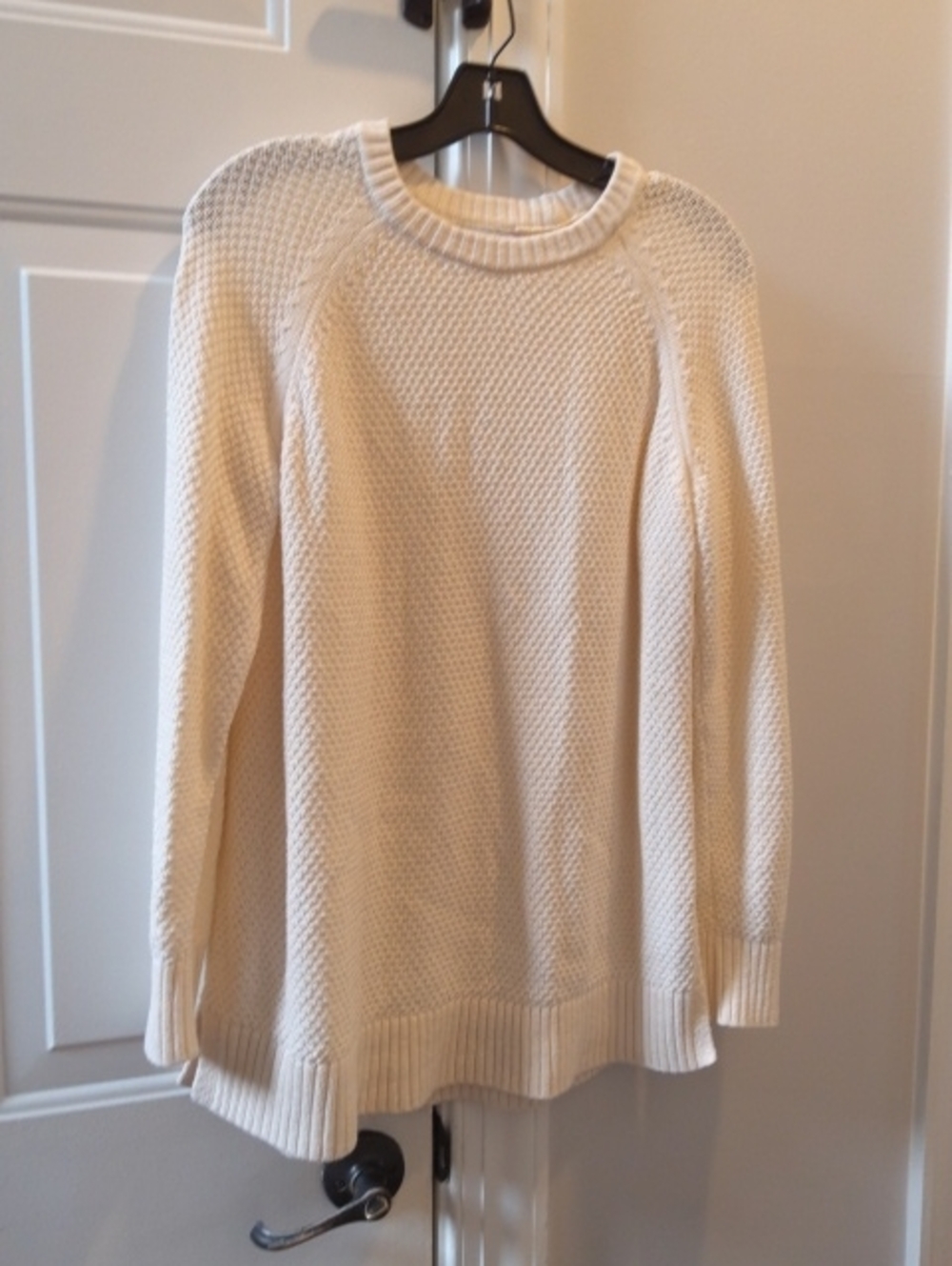 💥NWOT💥Off-white Knit Crewneck Sweater
